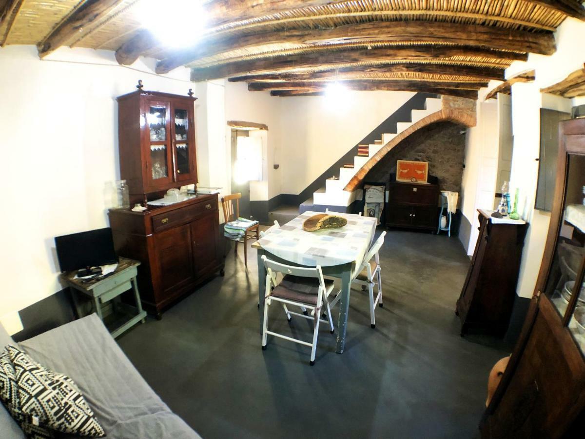 Apartamento Un Gioiello Nel Centro Storico Bari Sardo Exterior foto